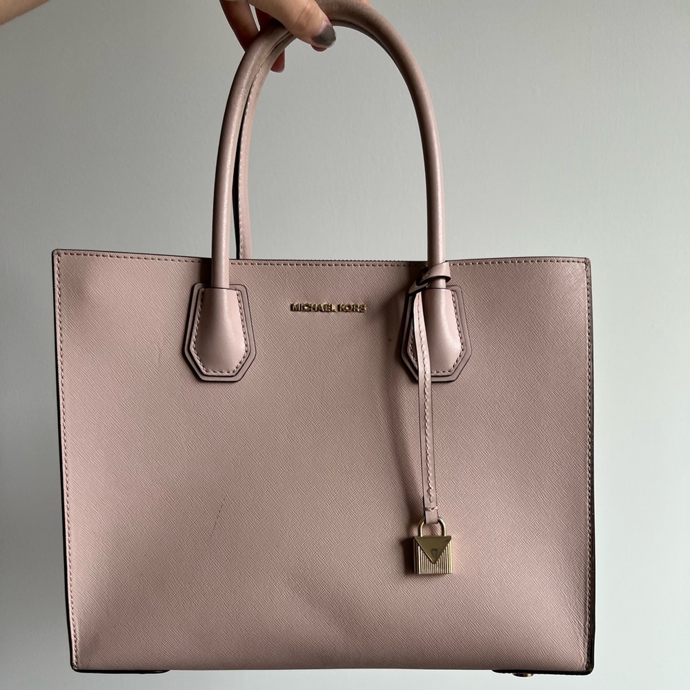 Michael Kors pink purse - genuine with original care card included.